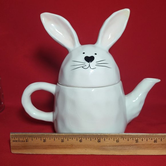 Whimsical Cupboard Bubby Rabbit Teapot White - Picture 10 of 14